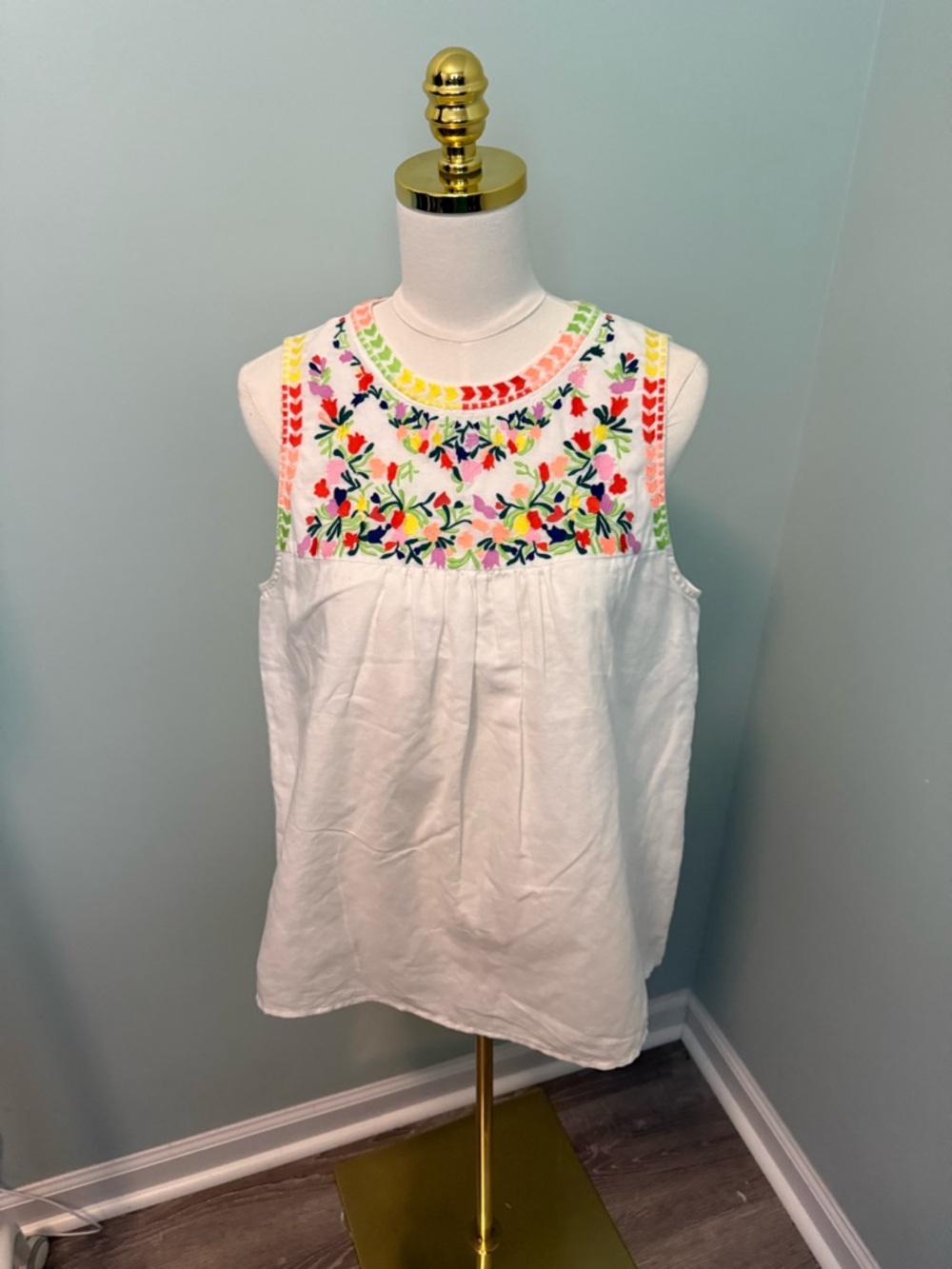 J.Crew Floral Embroidered Sleeveless Linen Cotton‎ Top White Boho Summer Size 10